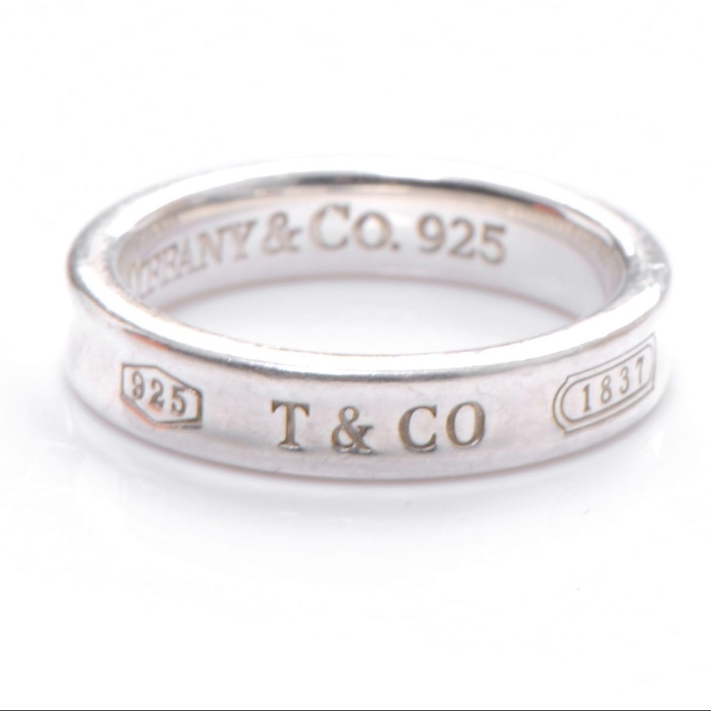 Tiffany & Co Sterling Silver 925 ring size 6